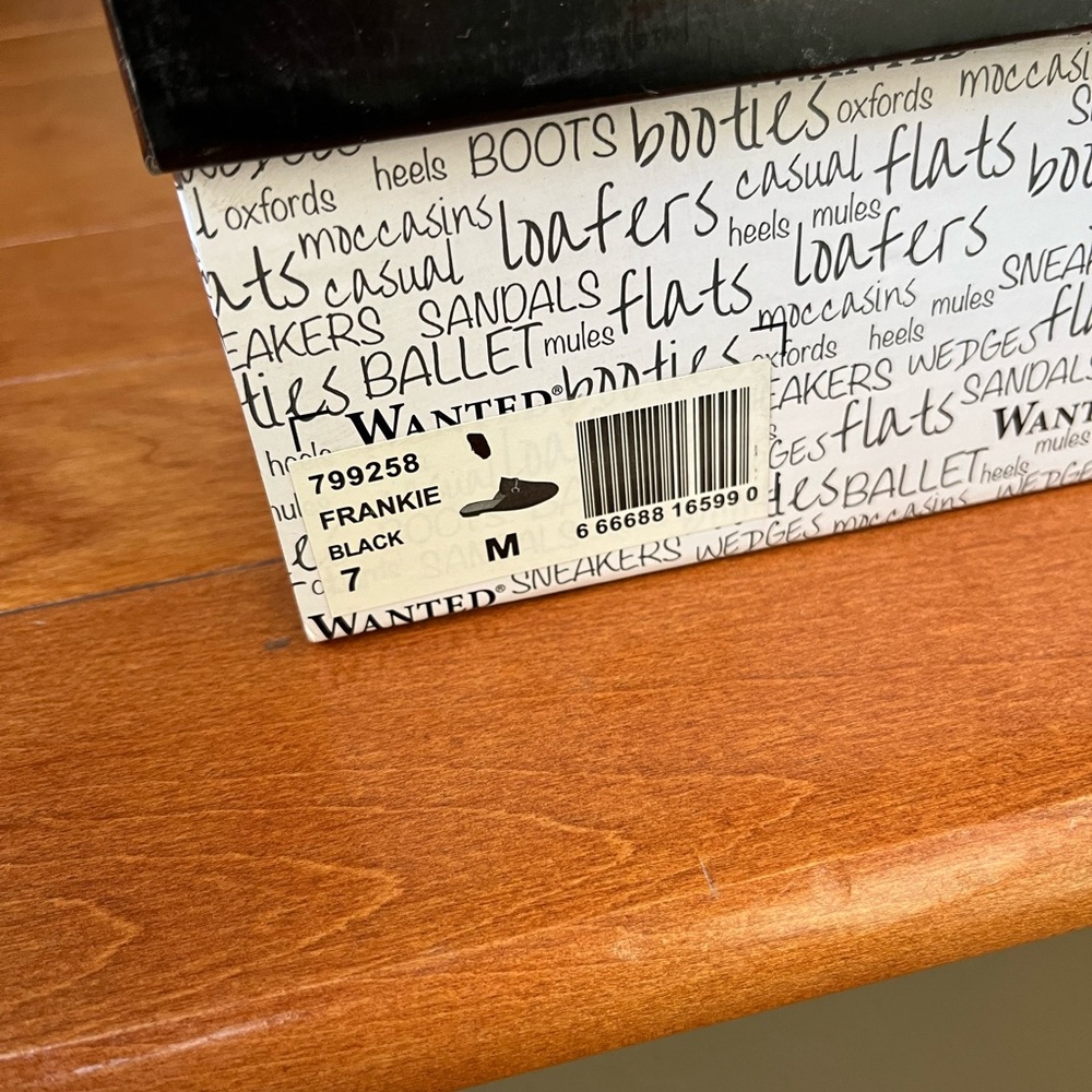 NWT Slip On Wanted Frankie Women's Black Mule Flats Loafers All Sizes - Picture 10 of 11